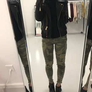 Vici camo pant